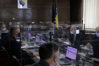 Vlada FBiH: Nastaviti pratiti uticaj pandemije Covid - 19 na privredni sektor