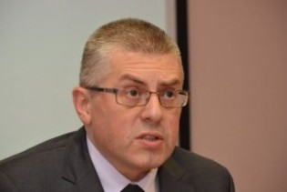 Mahmutović: Intenzivirati provođenje mjera za oporavak privrede