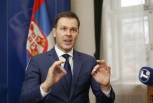 Srbija: Od 1. januara veće plate za 10 odsto u javnom sektoru