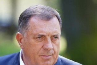 Dodik: Izgradnjom aerodroma i brze saobraćajnice Trebinje dobija novu dimenziju