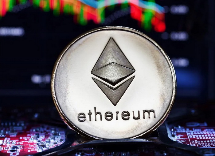 Kriptovaluta Ethereum dosegla rekordnu vrijednost od 2.100 dolara