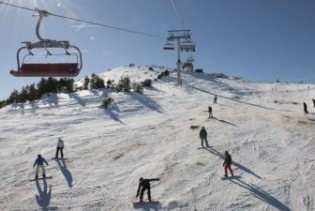 Olimpijski centar Jahorina ponovo prvi otvara skijašku sezonu