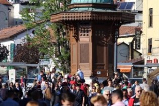 Sarajevo vrvi od turista: Top 10 zemalja iz kojih dominiraju posjetitelji
