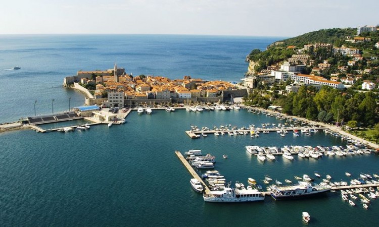 Crna Gora pozvala bh. turiste da odmor provedu u toj zemlji