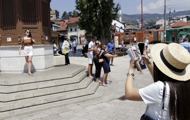 Ulice Sarajeva prepune građana i turista