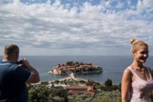 U Crnoj Gori 10 puta više turista nego lani