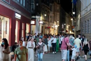 Turistički radnici zadovoljni sezonom, strahuju od novih mogućih restrikcija