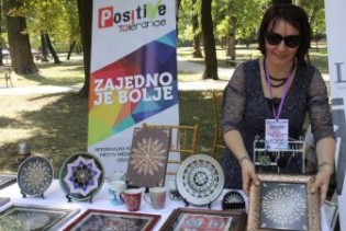 Zeničani sajmom "Mladi poduzetni kreativci" obilježili Međunarodni dan mladih