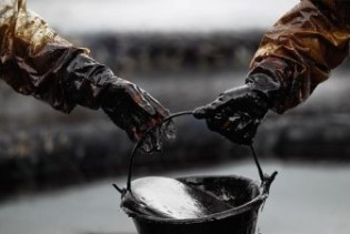 Rijad, Alžir, Bagdad, Abu Dabi i Kuvajt će smanjiti proizvodnju nafte