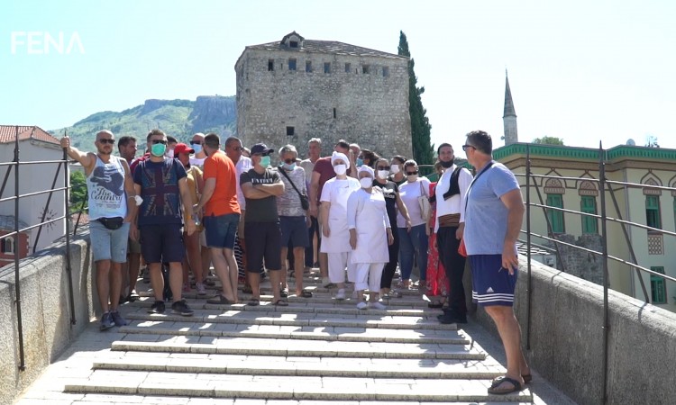 Za osam mjeseci više od 1,4 miliona noćenja turista, najviše iz Srbije i UAE
