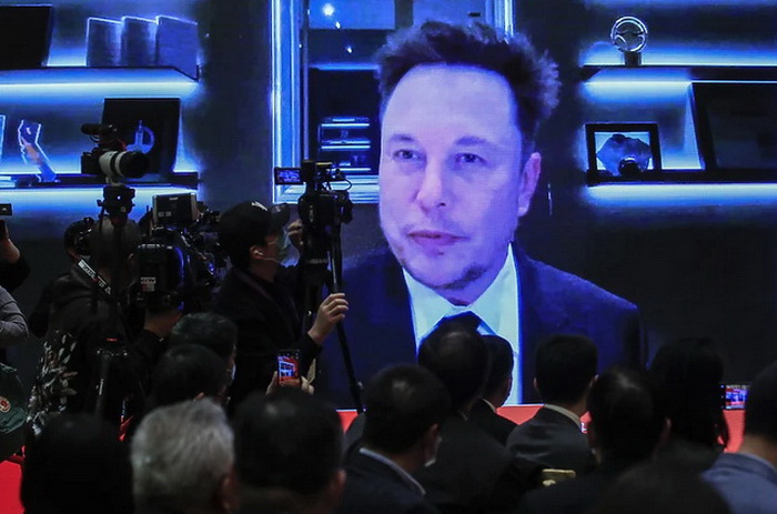 Kako će Elon Musk potrošiti milijarde dolara zarađene prodajom dionica Tesle