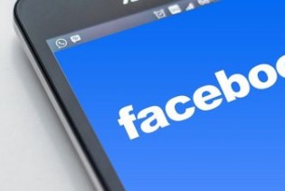 Facebook po prvi put bilježi pad broja korisnika