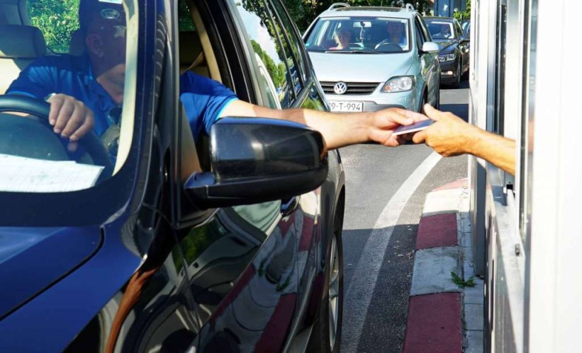 U Sloveniji nove elektronske vinjete, naljepnice otišle 'u povijest'