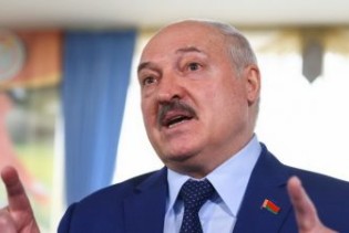 Bjelorusija odbacuje dolar: Rusiji će naftu i gas tokom godine plaćati u rubljama