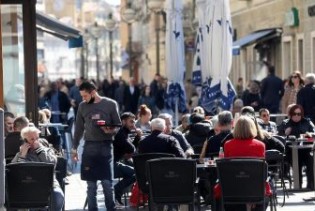 Nedostaje 15 hiljada radnika za sezonu u Hrvatskoj