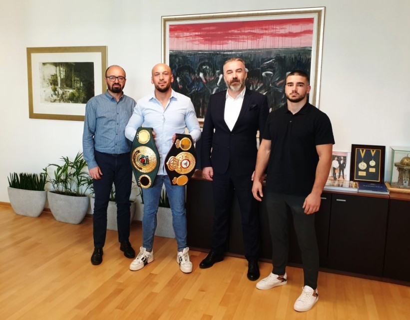 BH Telecom porodica uspješnih bh. sportista, Iron Puki i Mustafa Hebib
