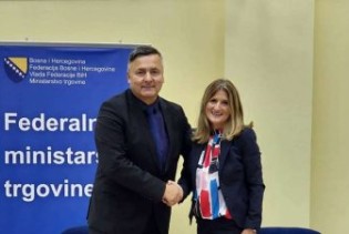 Ministar Vujanović potpisao ugovore s udruženjima potrošača u FBiH o dodjeli sredstava