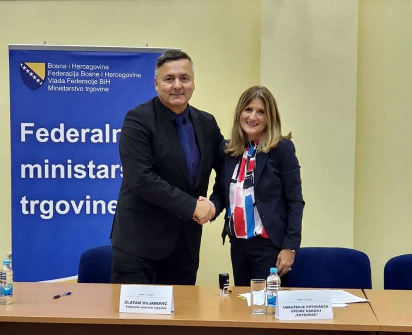 Ministar Vujanović potpisao ugovore s udruženjima potrošača u FBiH o dodjeli sredstava