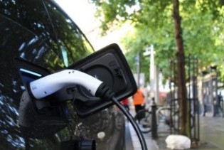 Norveška uvodi porez na električna vozila