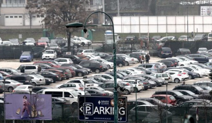 Afera ‘Parking’: Inspekcija krenula u provjeru, Ihtijarević se pokušava riješiti milione vrijedne parcele