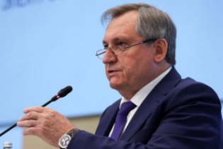 Ruski ministar: Uspješno smo preusmjerili izvoz naše nafte u prijateljske zemlje