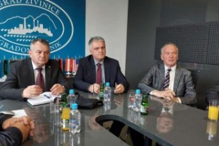 Grad Živinice i Elektroprivreda BiH potpisali memorandum o izgradnji solarnih elektrana