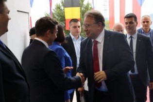 Nikšić na sajmu u Mostaru poručio: Zajedno moramo kreirati stabilno okruženje