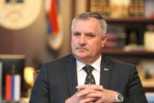 Višković: Formirati banku Republike Srpske