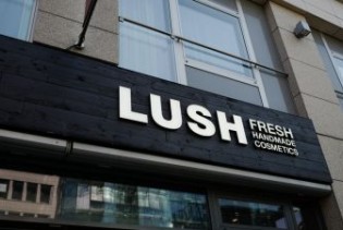 Kompanija 'Lush' platila direktorima milionske bonuse, a dobila državnu podršku