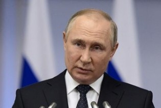 Putin: Treba eliminisati kupnju stranih vozila