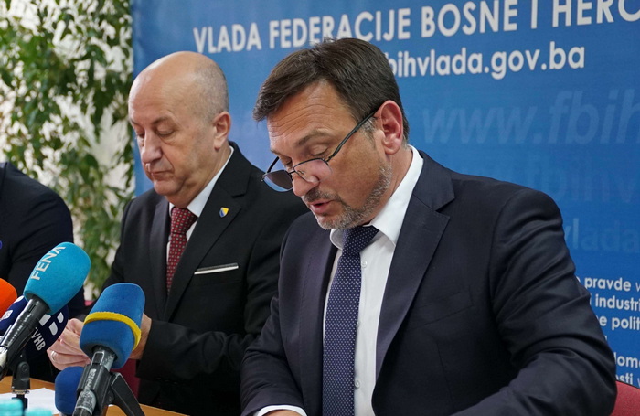 Ministar Hasičević: U određivanju marži vodili smo računa da su to strateški artikli