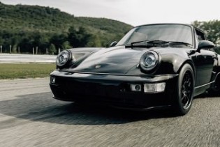 U Porsche 911 ugradili Teslin električni motor