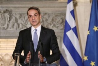 Mitsotakis odgodio govor o stanju ekonomije radi obilaska poplavljenih područja