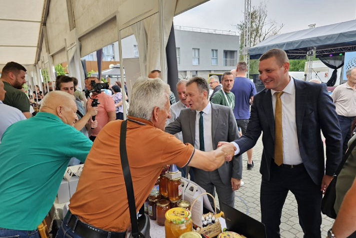 Na sajmu u Ugljeviku okupljeno više od 70 izlagača