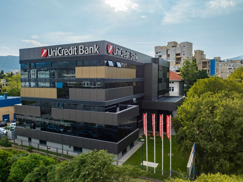 UniCredit Bank omogućila uslugu mobilnog bankarstva (m-ba PLUS) za poslovne subjekte