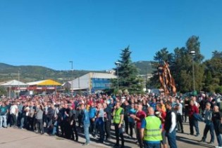 Radnici zeničkog Arcelor Mittala održali novi protest