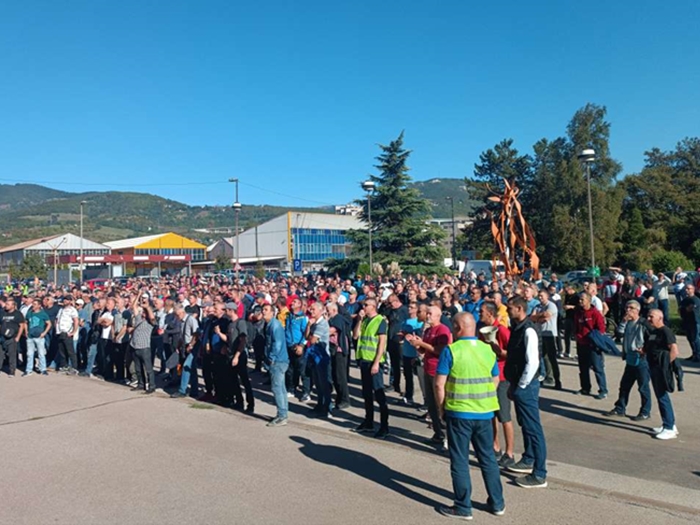 Radnici zeničkog Arcelor Mittala održali novi protest