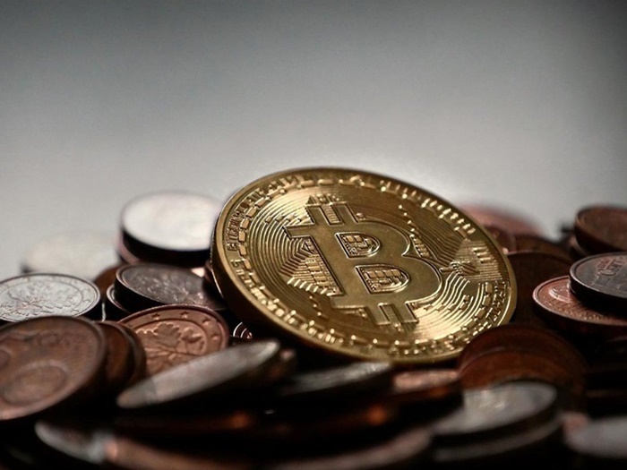 Bitcoin danas skoro 27 hiljada eura