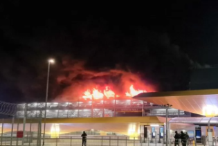 Aerodrom Luton obustavio letove zbog požara