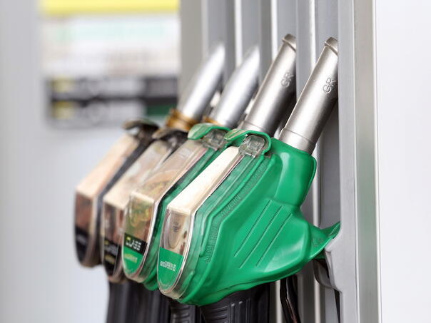 Pad cijena goriva na benzinskim pumpama u FBiH