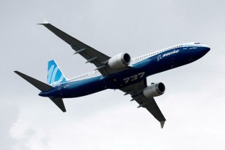 Boeing zatražio od aviokompanija da provjere avione zbog sumnje u kvar sa šarafom