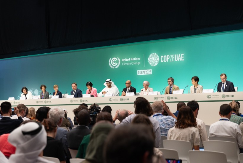 Novi nacrt teksta COP28 ne spominje postepeno ukidanje fosilnih goriva