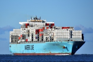 Danska brodarska kompanija do daljnjeg pauzira sve kontejnerske pošiljke kroz Crveno more