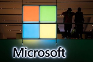 Microsoft dodaje AI tipku 'Copilot' na svoje Windows tastature