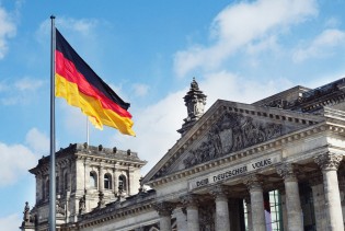 Ekonomski institut: Budžetske uštede zakočit će rast njemačke privrede u 2024.