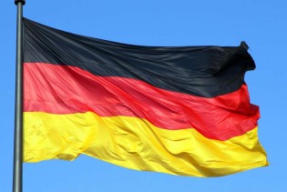 Njemačka će olakšati put do državljanstva uprkos migracijskim sporovima