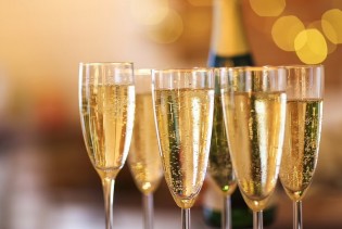 U vrijeme teške krize Dom lordova kupio šampanjac vrijedan skoro 104.000 eura