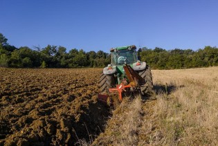 Poljoprivrednicima u Brčko distriktu u prošloj godini isplaćeno više od 18 miliona KM
