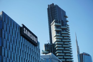 Samsung razvio memorijski čip s najvećim kapacitetom ikada za AI