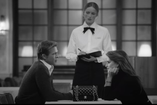 Brad Pitt i Penelope Cruz zablistali u novoj reklami za Chanel